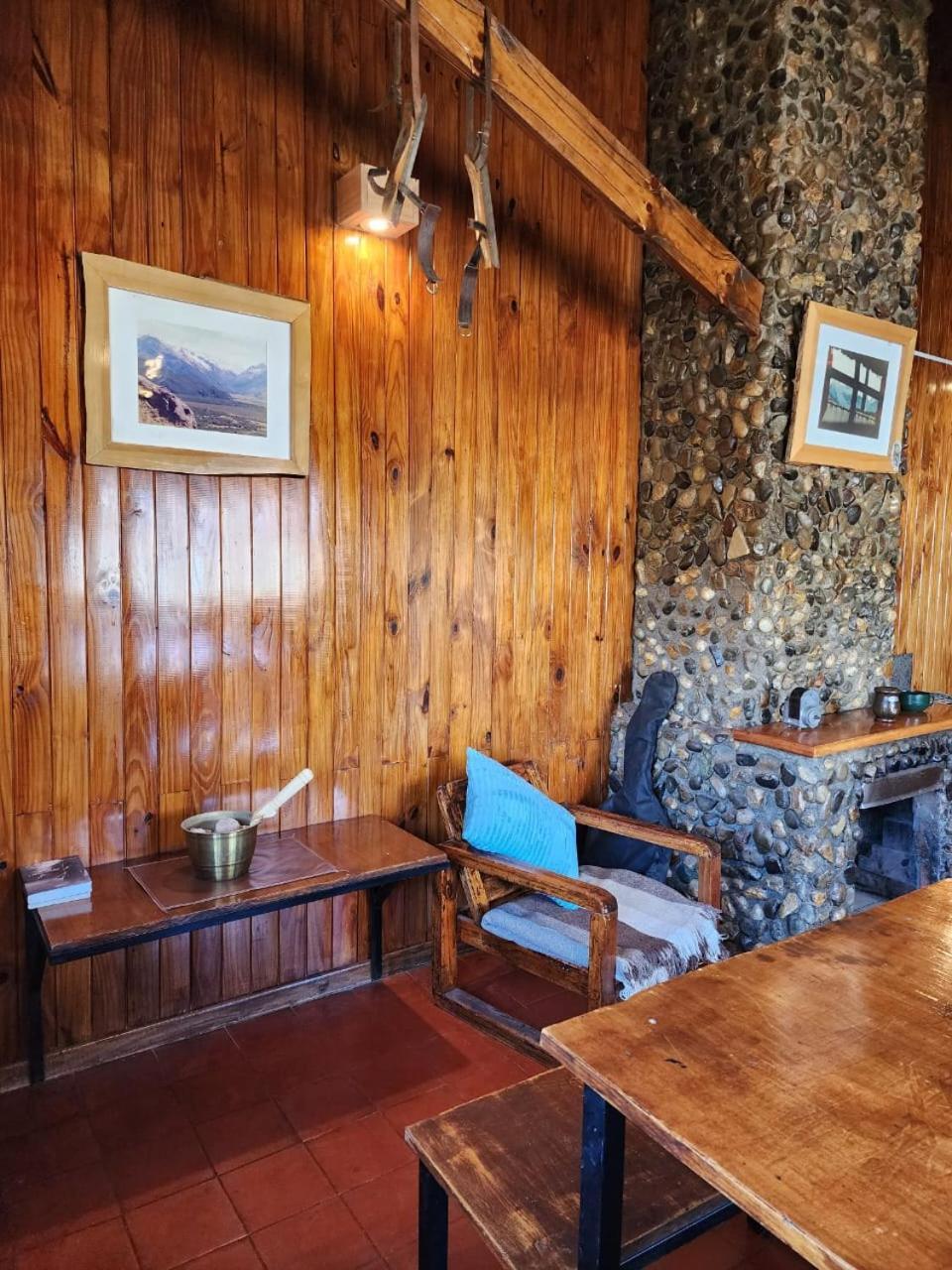 Hostel Cerro Torres El Chalten Buitenkant foto